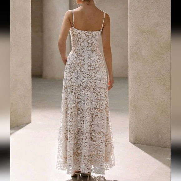 Lace Embroidered Floral Hollow Out Spaghetti Strap Waist-Cinched Fitted Dress - Picture 4 of 4